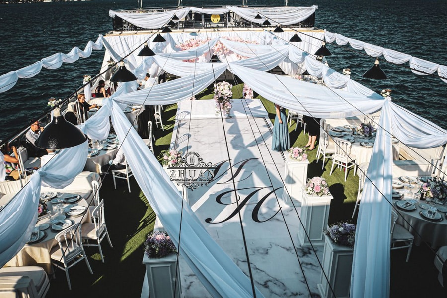 اجاره کشتی برای عروسی در ترکیه